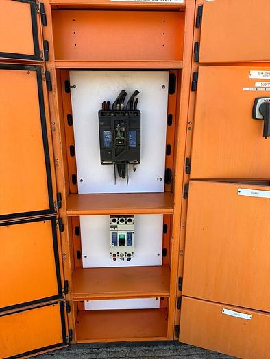 Used MCC ELECTRICAL DISTRIBUTION BOARD / INDEPENDENT SWITCHBOARD (NOT TESTED)