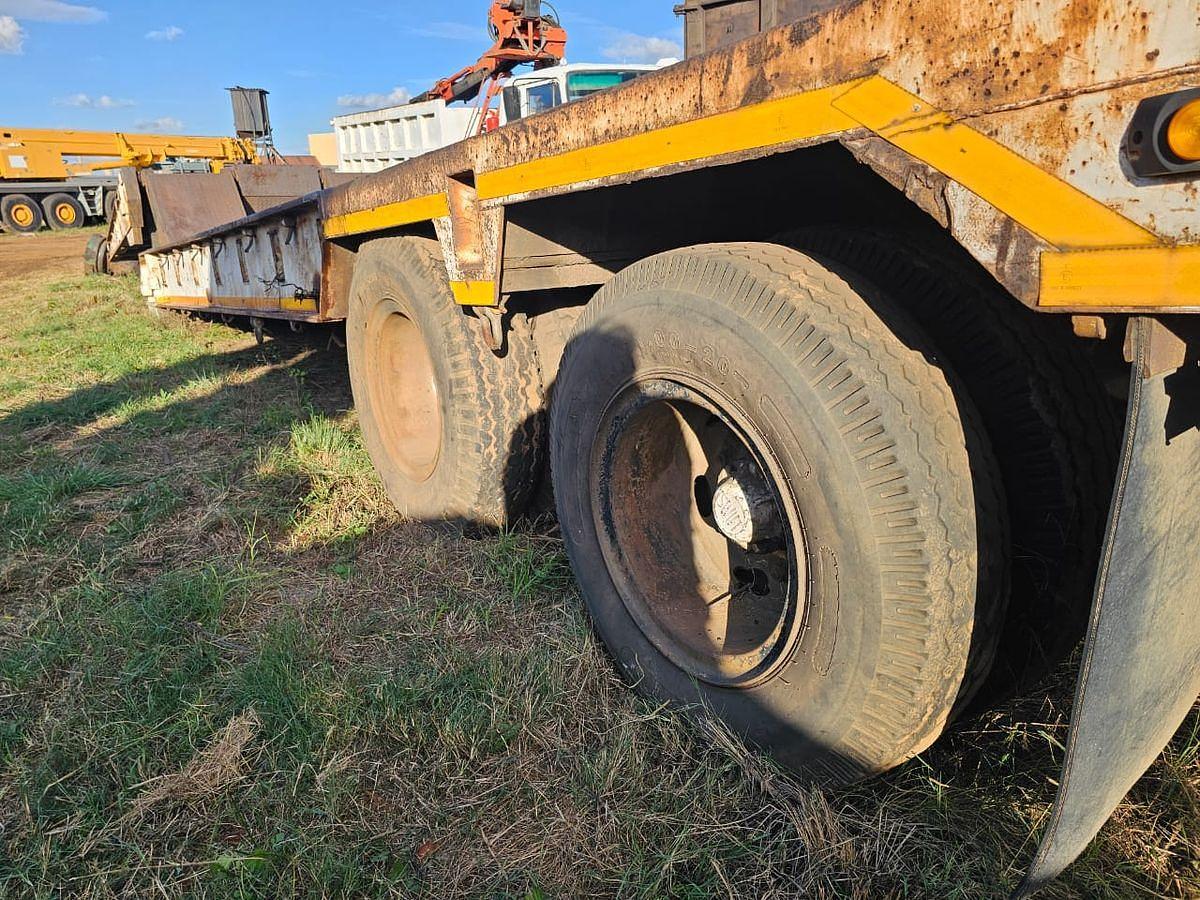 Used SWIFT LOWBED TRAILER