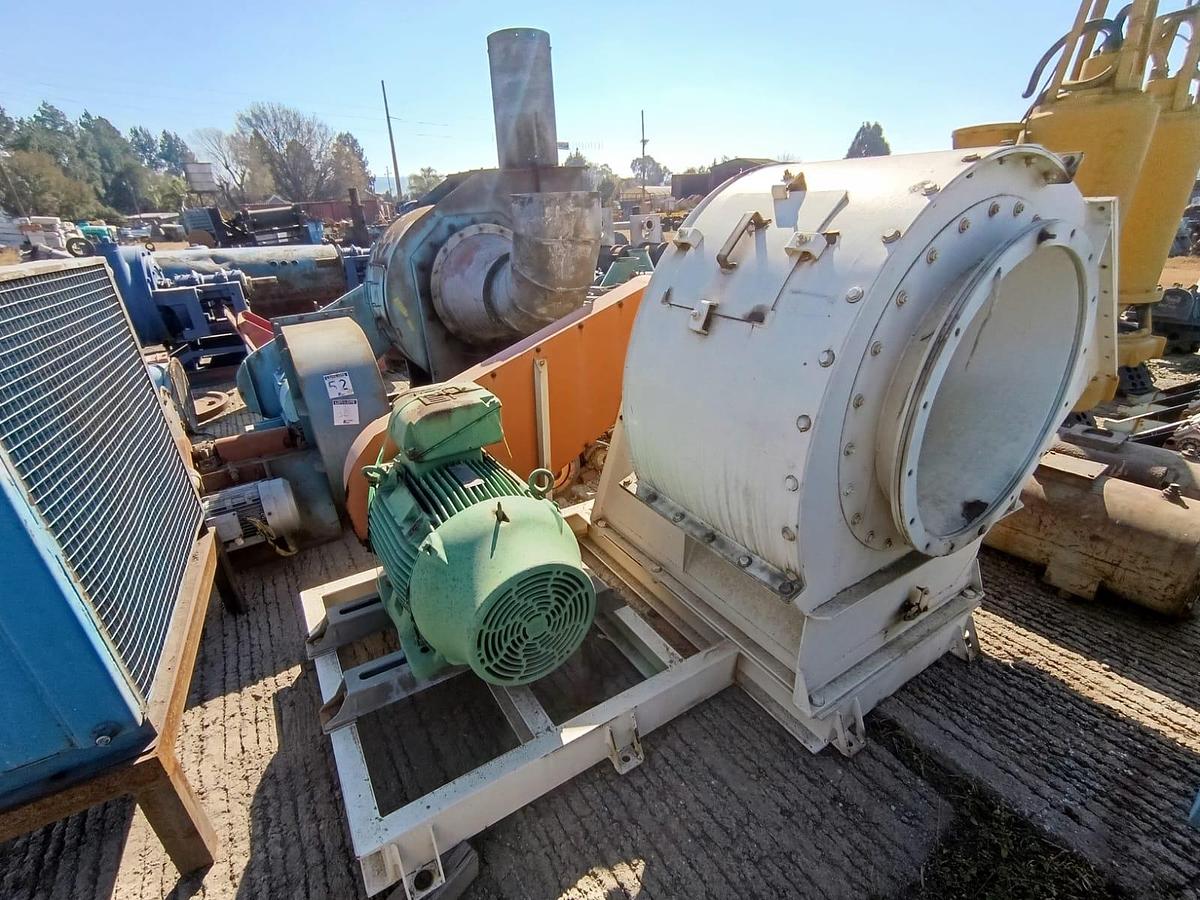 Used INDUSTRIAL FAN WITH ELECTRIC MOTOR 5.5KW