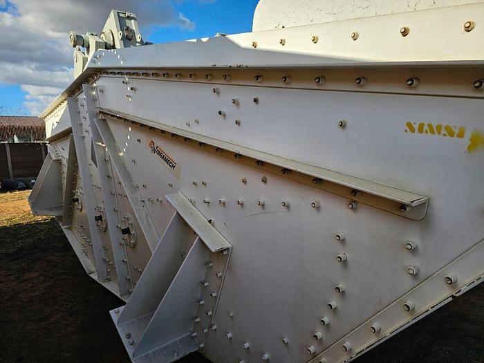 Used VIBRAMECH BANANA DOUBLE DECK SCREEN