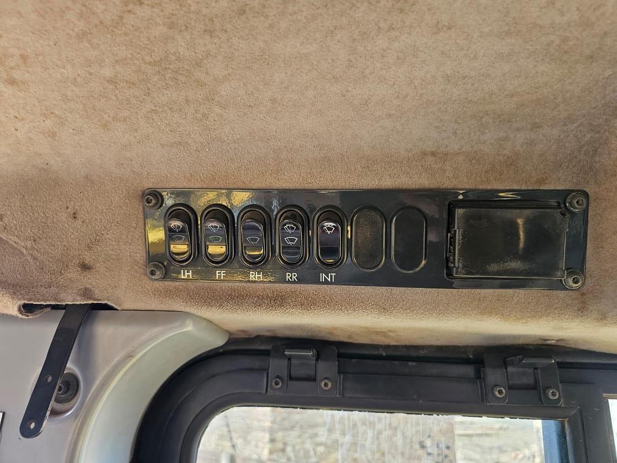 Used KOMATSU D155AX TRACKED DOZER - OPERATIONAL