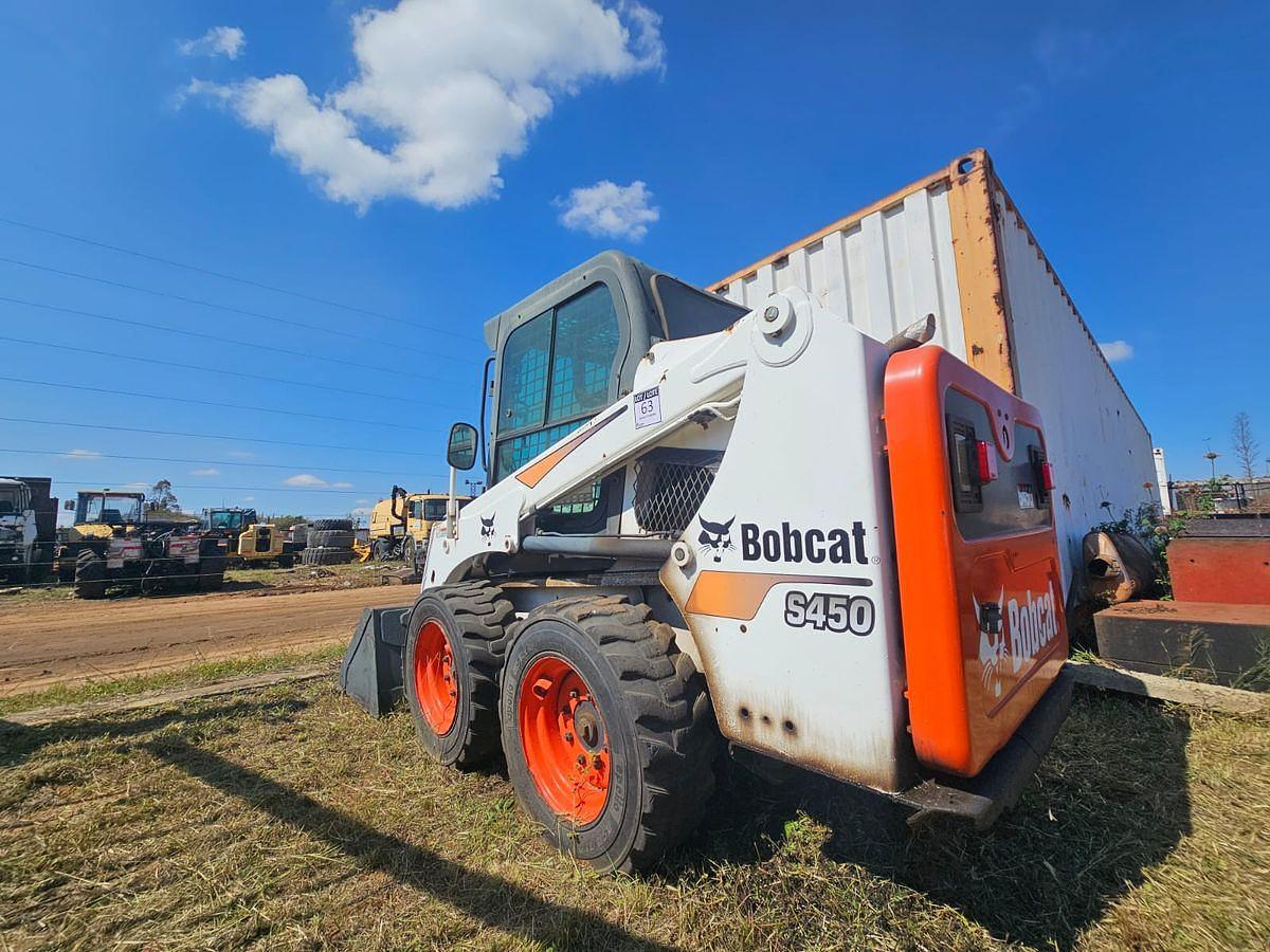 Used BOBCAT S450 SKID STEER LOADER (HARNASS NOT INCLUDED)