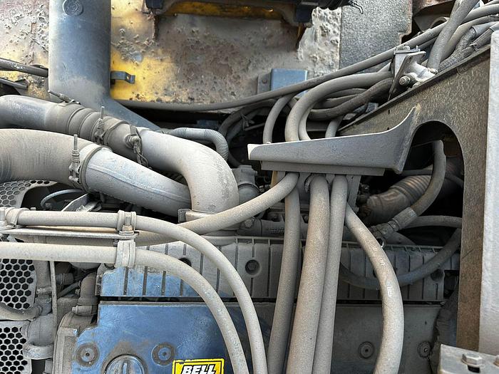 Used BELL B2806D HAULER (NON-RUNNER)