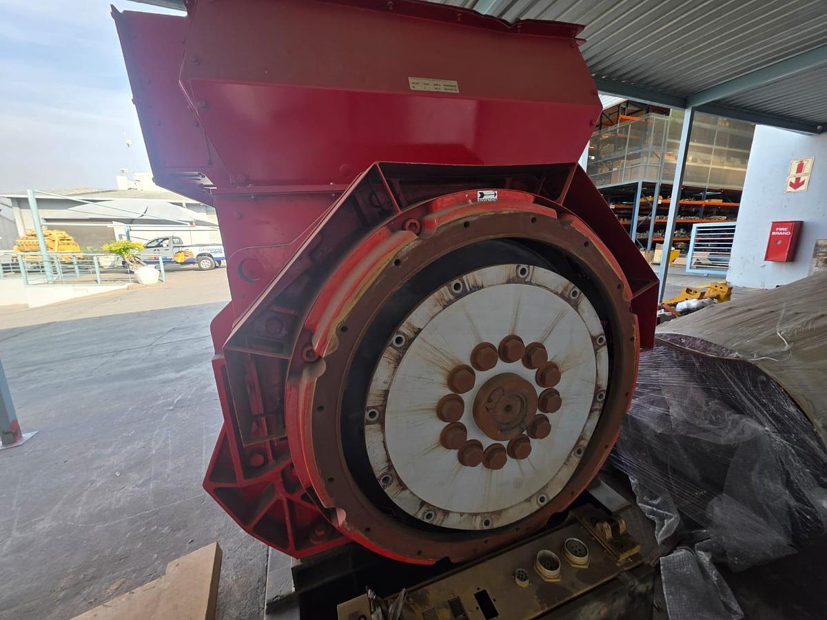 Used LV 804 S STAMFORD PERMANENT MAGNET GENERATOR