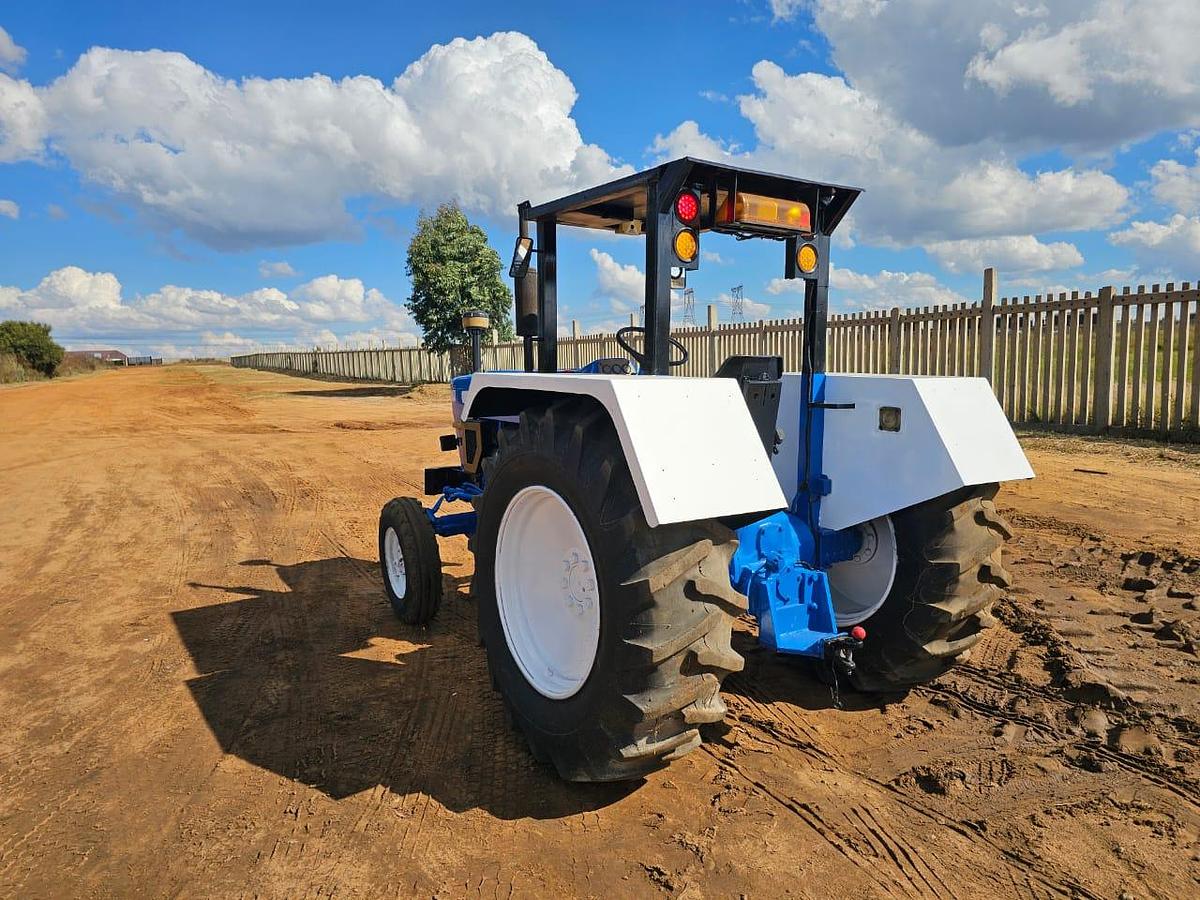 Used FORD 6600 TRACTOR (RUNNER)