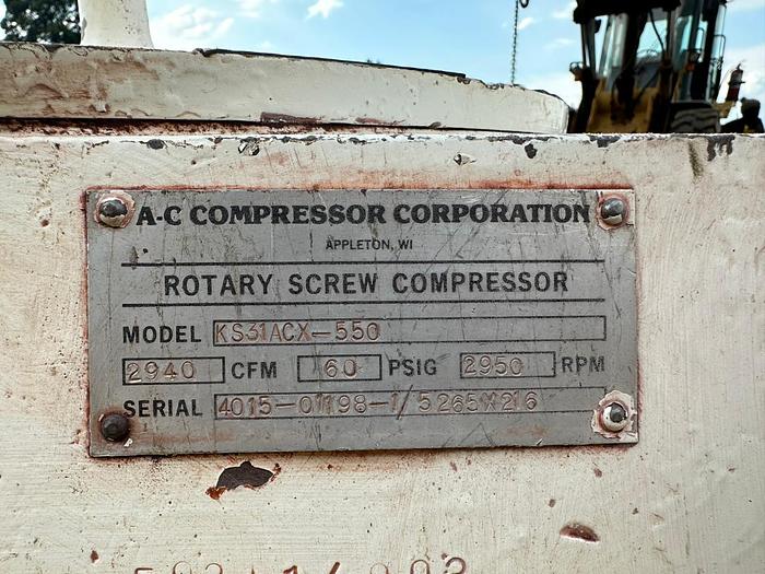 Used RORARY SCREW COMPRESSOR