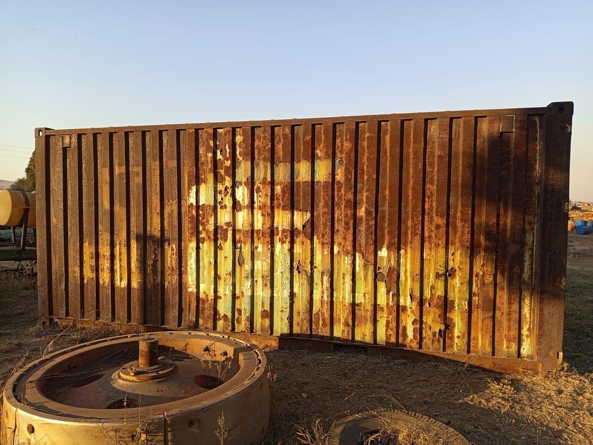 Used 6 METRE STORAGE CONTAINER - USED CONDITION