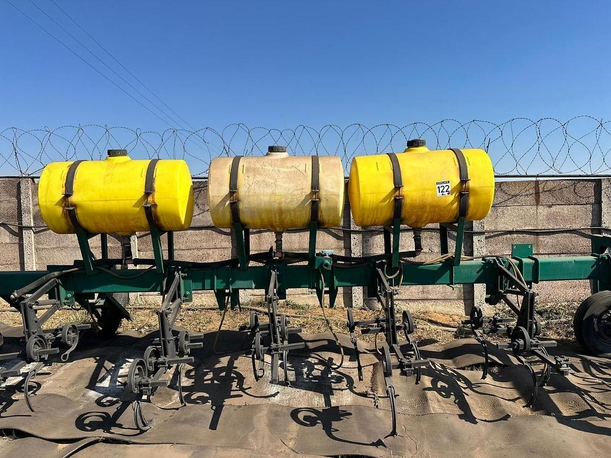 Used 12 ROW SPRING DISK PLOW WITH LIQUID FERTILIZER TANK INDUSER (NOT TESTED)
