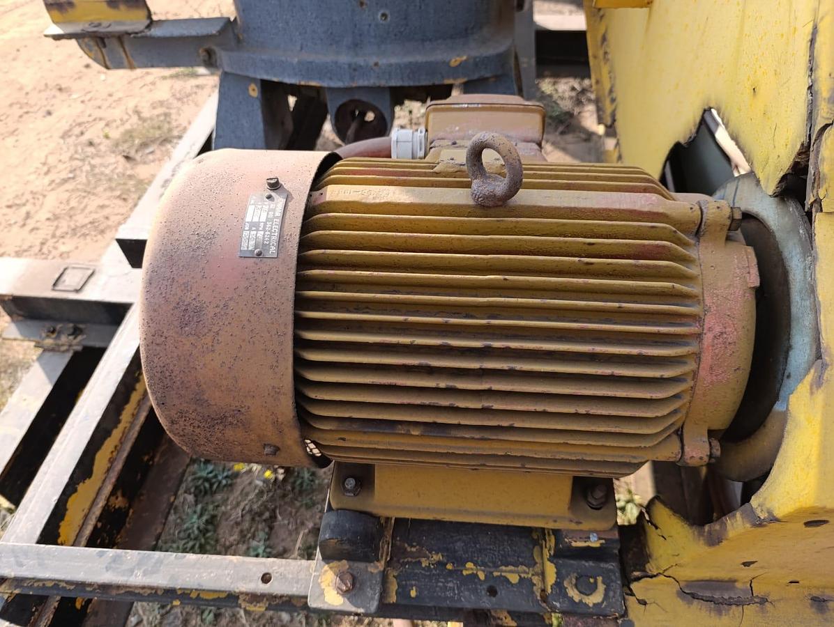 Used JAW CRUSHER WITH 15KW ELECTRIC MOTOR