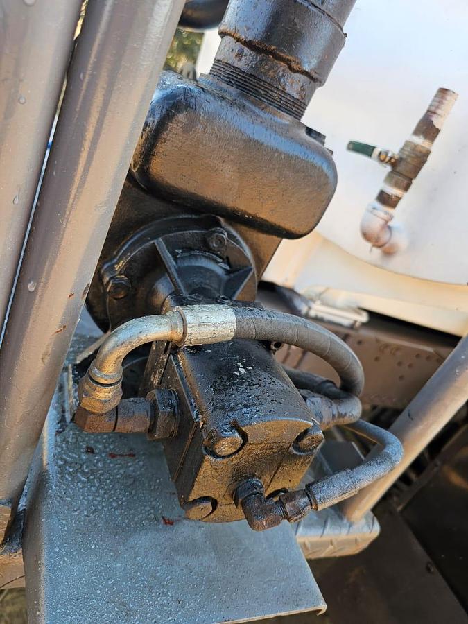 Used 18 000 LITRE WATER TRUCK