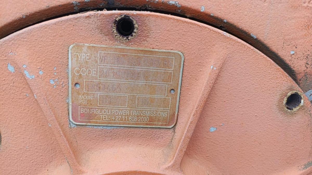 Used 22KW SINGLE DRUM WINCH WITH MOTORIZED GEARBOX(USED)