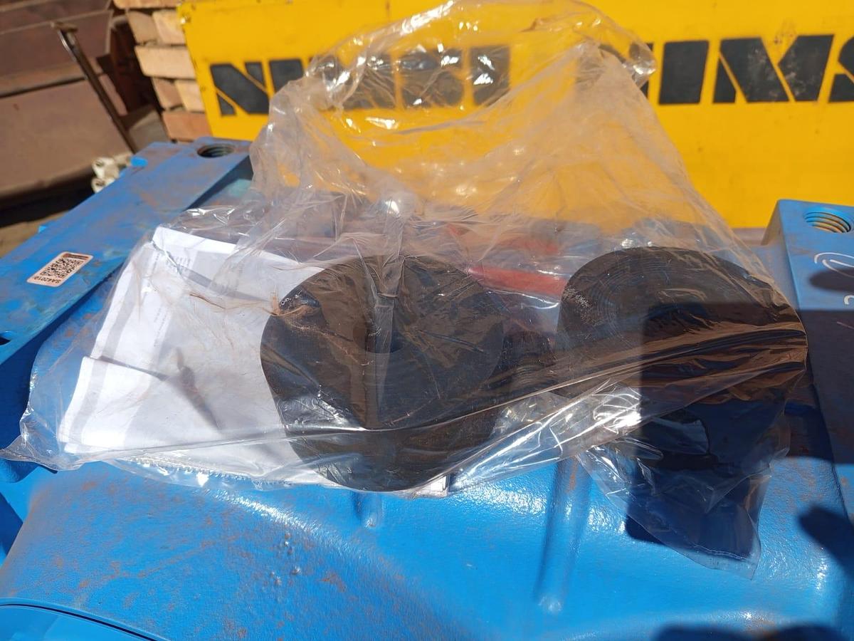 Used SIEMENS GEARBOX (BRAND NEW)