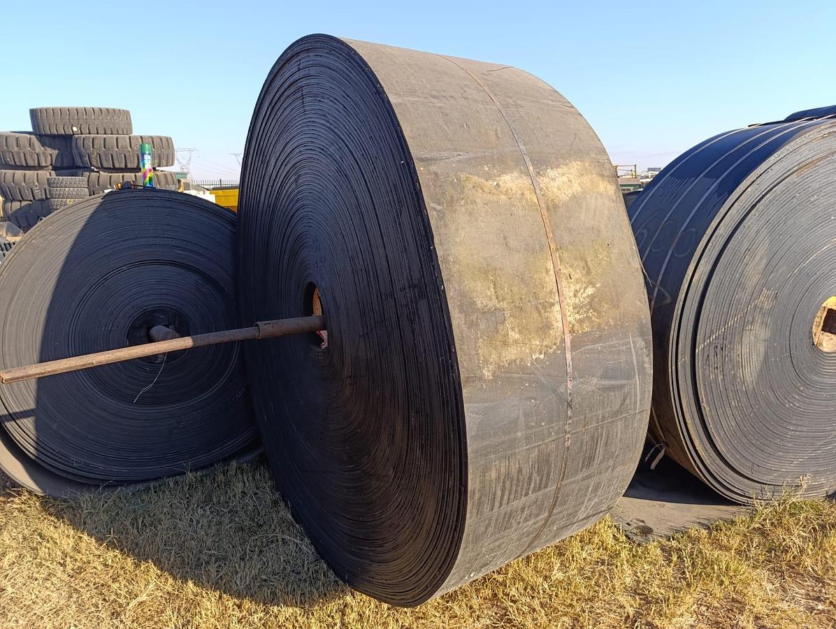Used PLY BELT 740MM