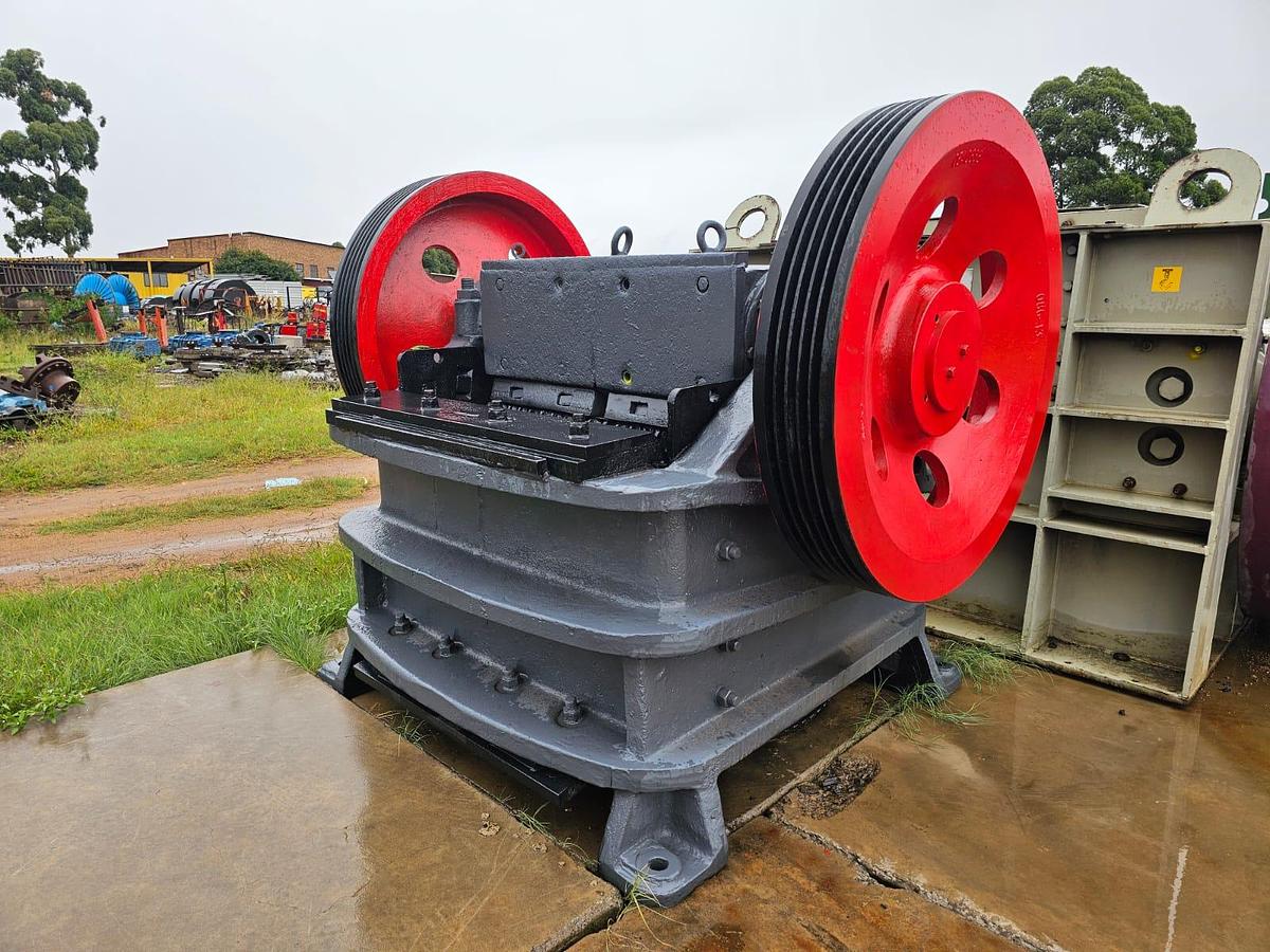 Used JAW CRUSHER 48X12 (USED)