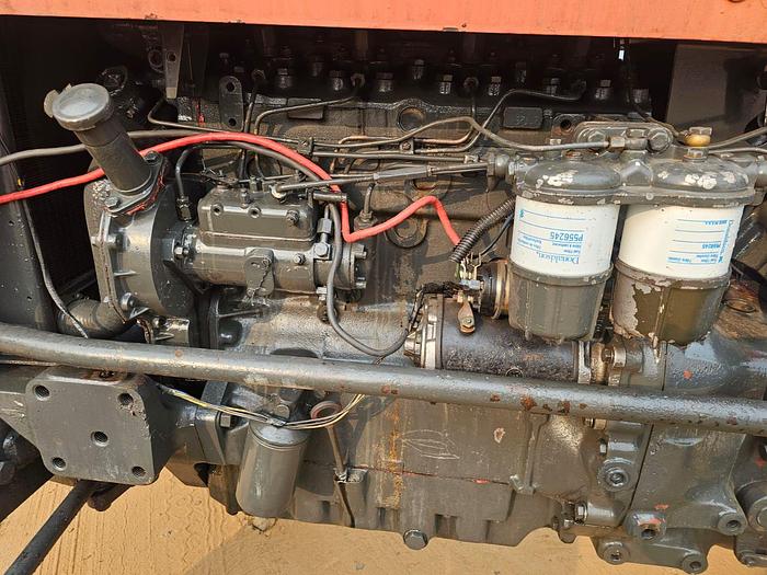 Used MASSEY FERGUSON TRACTOR (RUNNER)