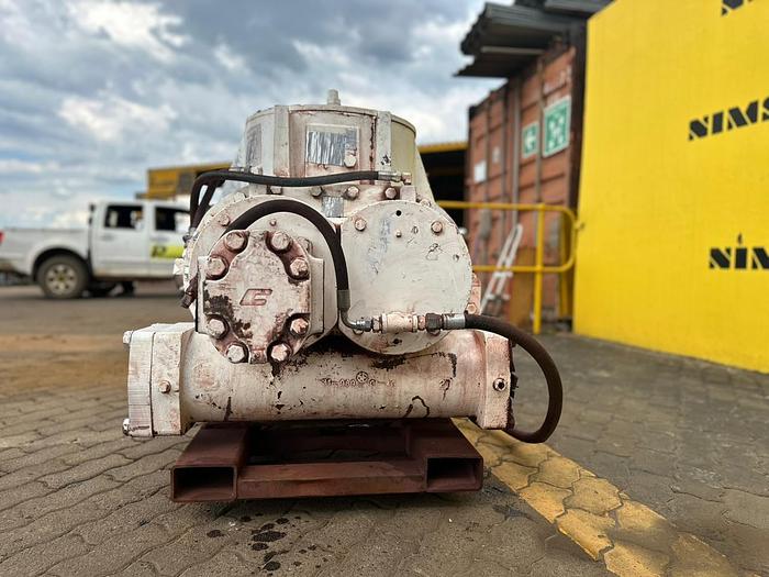 Used RORARY SCREW COMPRESSOR