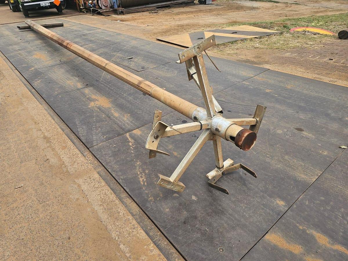 Used SWIVEL LAMP POST (10,5M)(250KG)