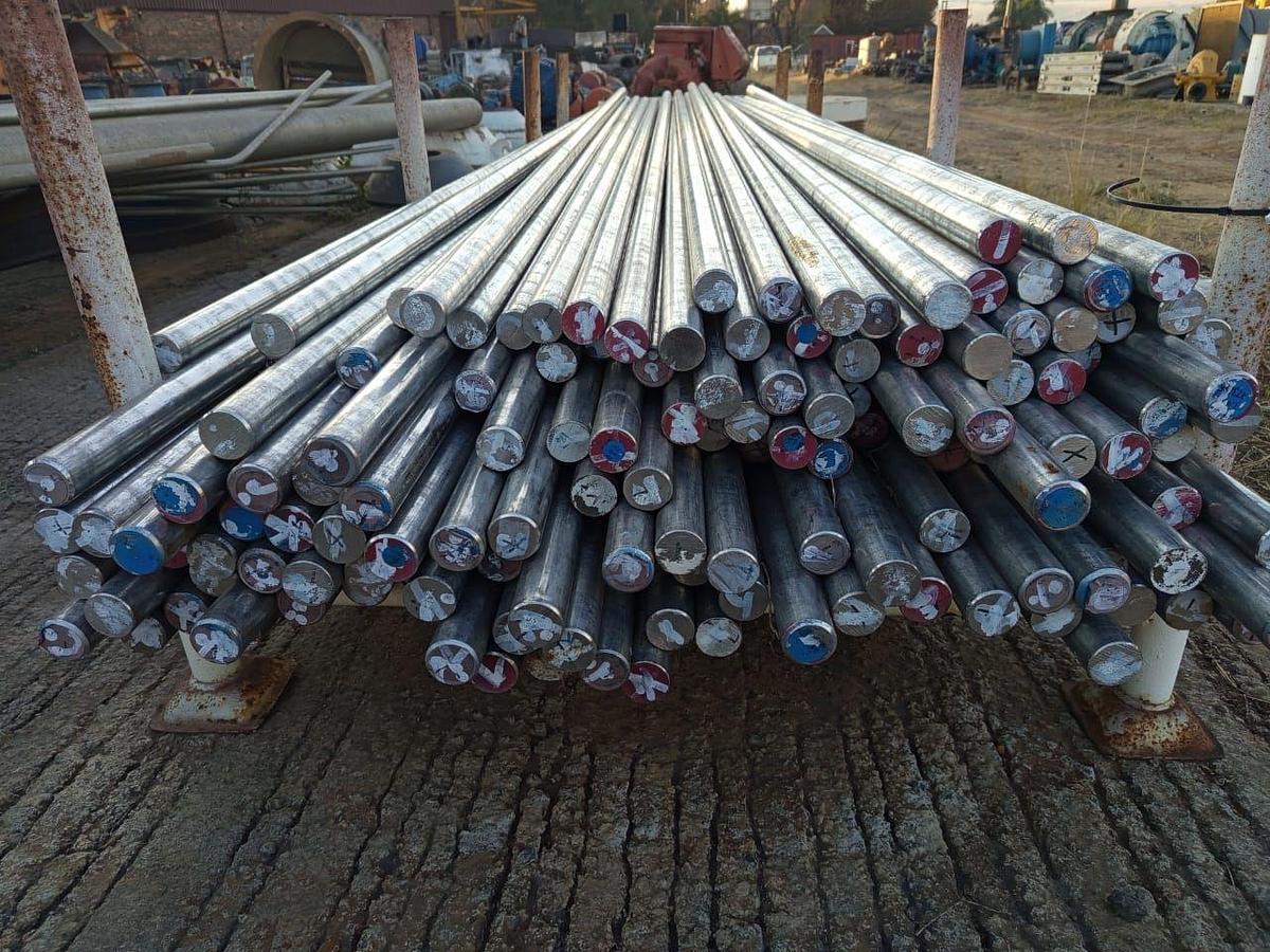 Used 310 STAINLESS STEEL SHAFTS