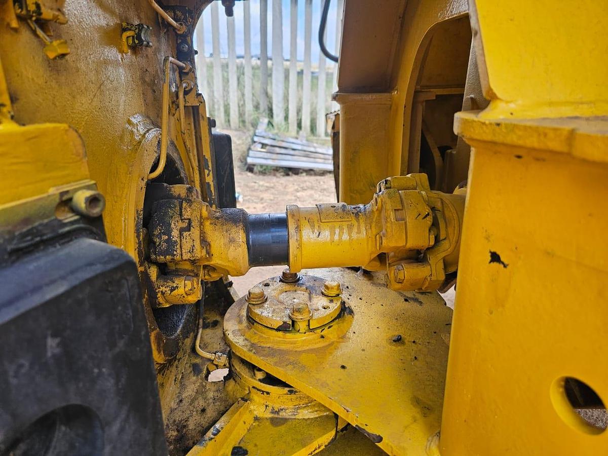 Used BELL B20D 6X4 ARTICULATED DUMP TRUCK