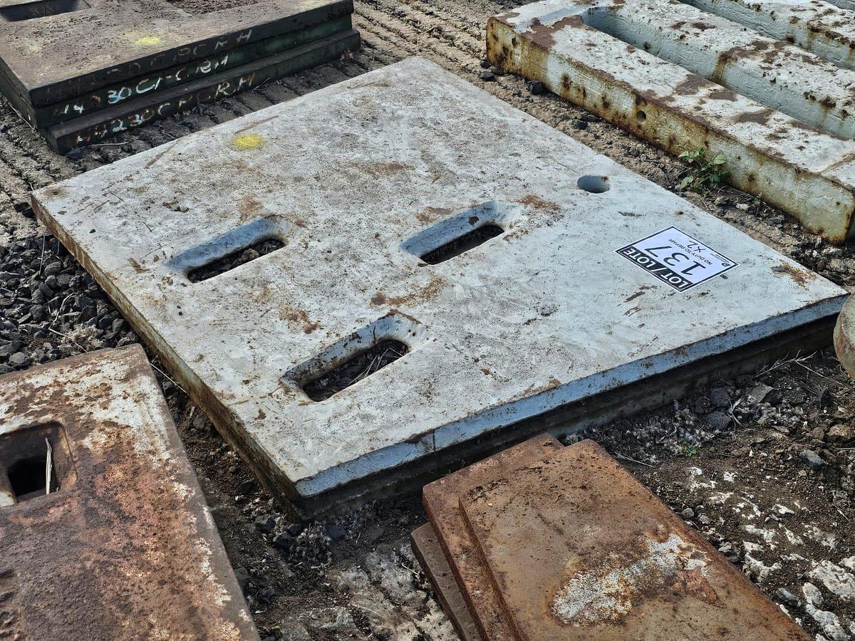 Used CRUSHER PLATES