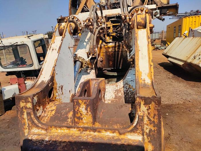 Used KOMATSU 475A DOZER WITH ENGINE, RIPPER AND BLADE (PARTIALLY STRIPPED