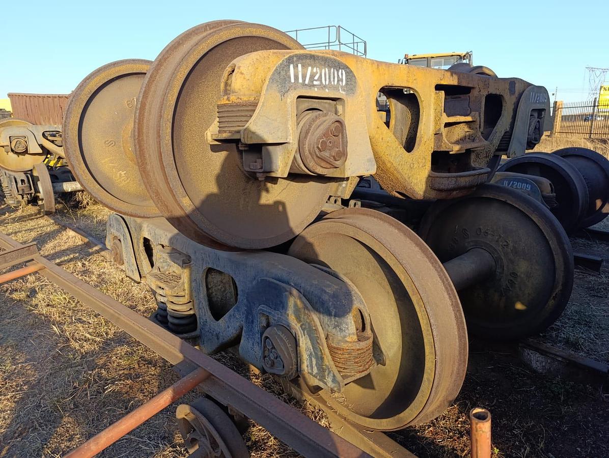 Used TRAIN BOGGIES