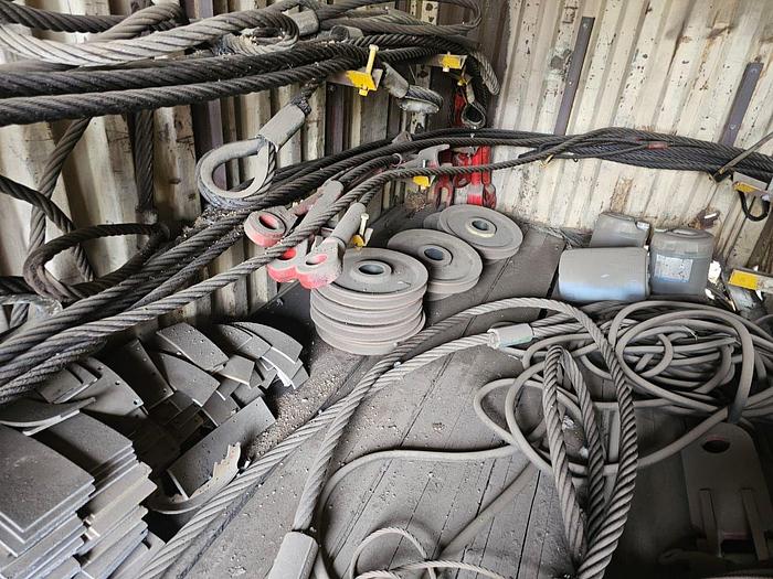 Used LINK BELT 140 TON LATTICE BOOM CRANE (NON-RUNNER)