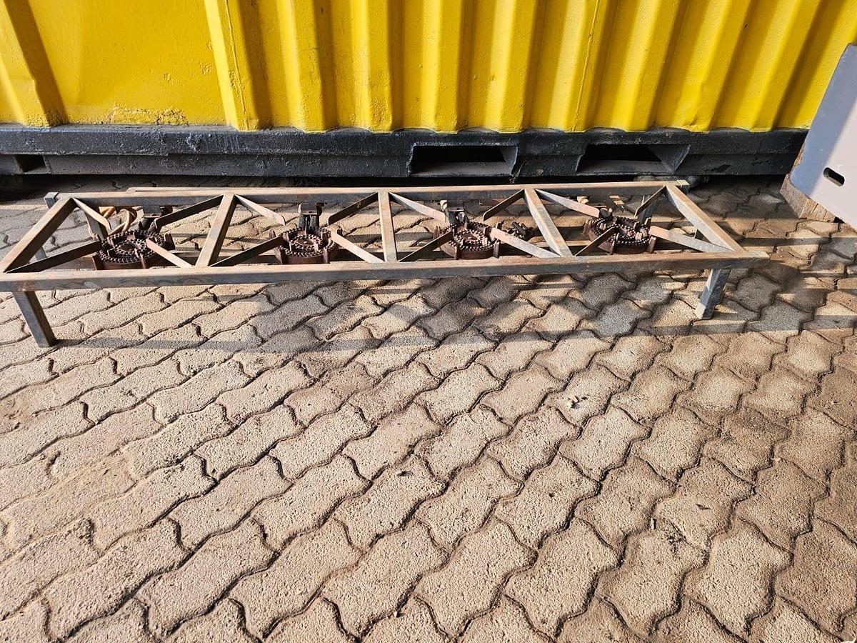 Used  4 PLATE GAS BURNER