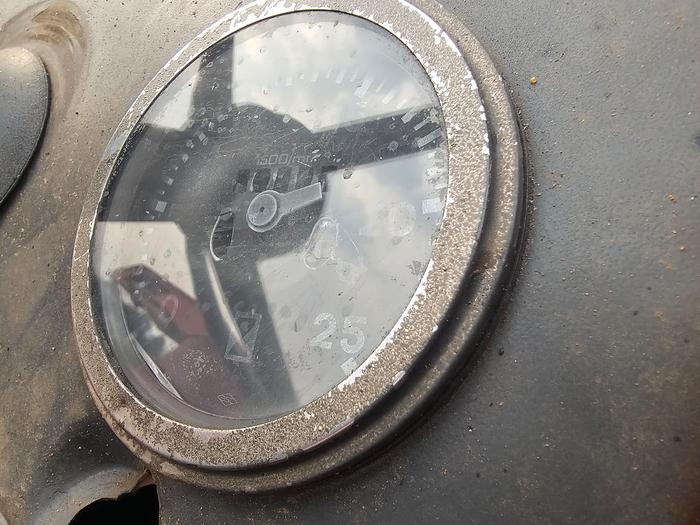 Used MASSEY FERGUSON TRACTOR (RUNNER)