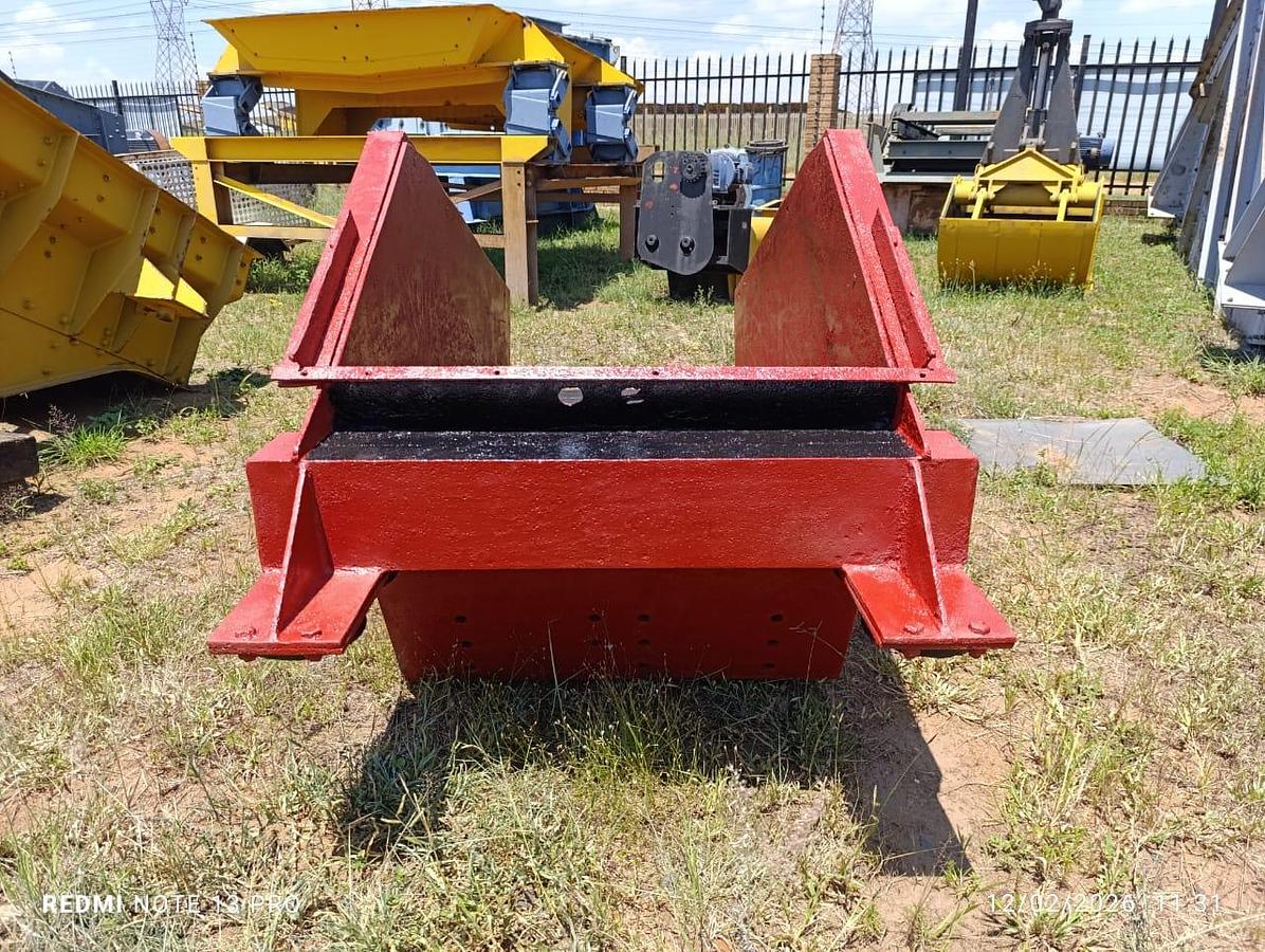 Used PAN FEEDER 1980MMX900MM (USED)