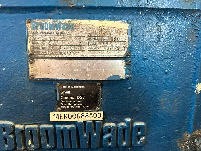 Used COMPAIR BELT DRIVEN COMPRESSOR (NOT TESTED)