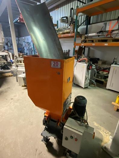 Used 1997 KT Handling O4 Plastics Granulator