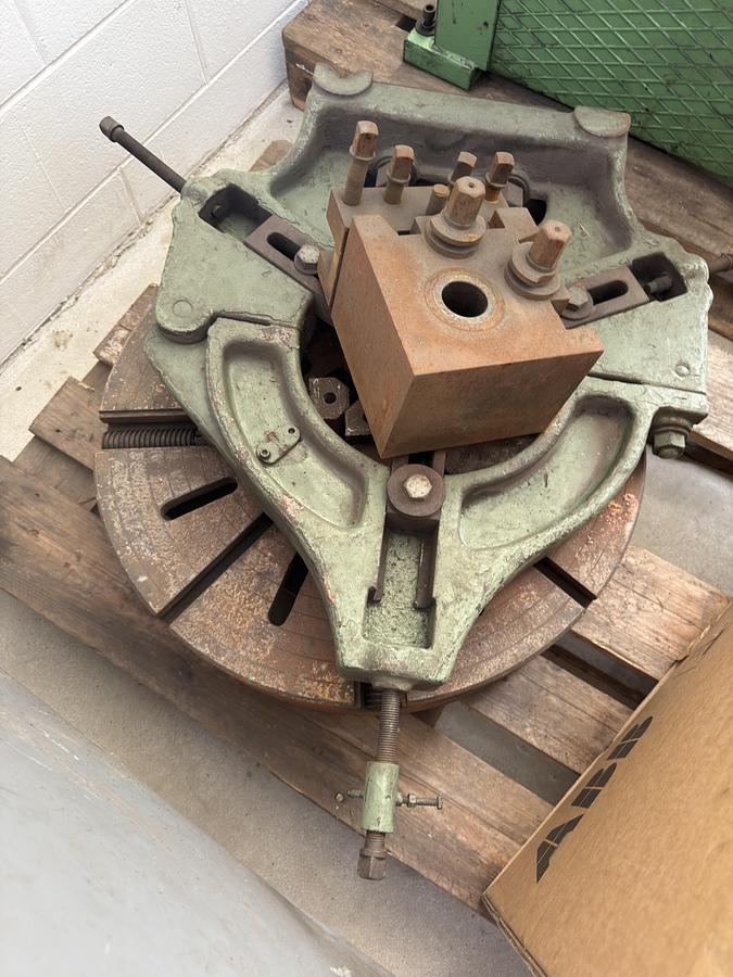 Usato LUNETTA E TORRETTA TIPO B