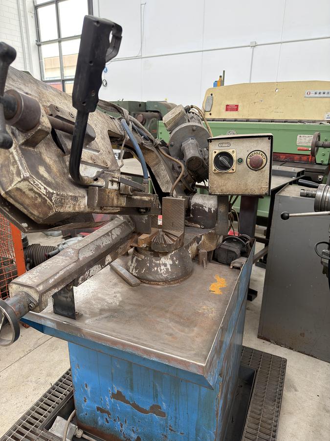 Usato SEGATRICE MOD 200 CON BASE