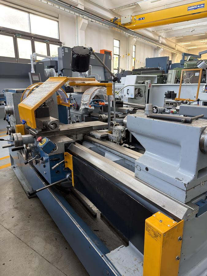 Usato TORNIO LABOR 255X2000 FORO 80