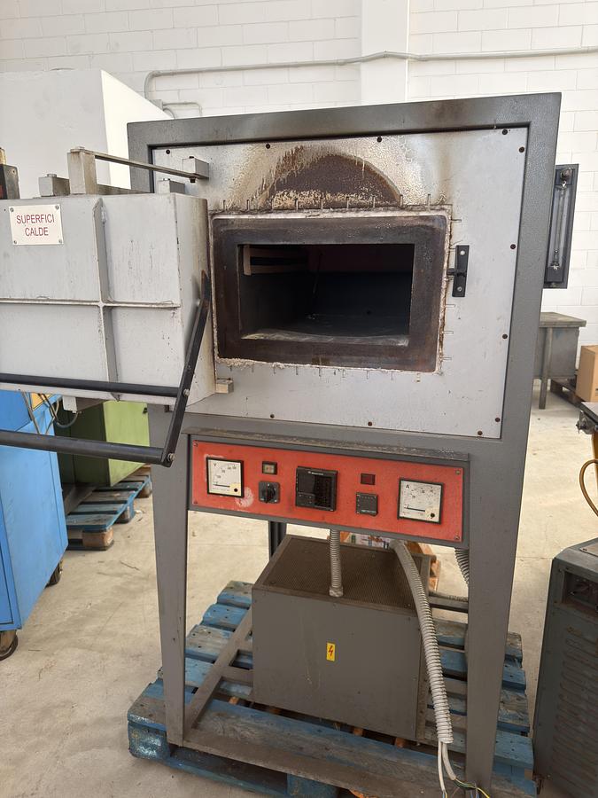 Usato FORNO