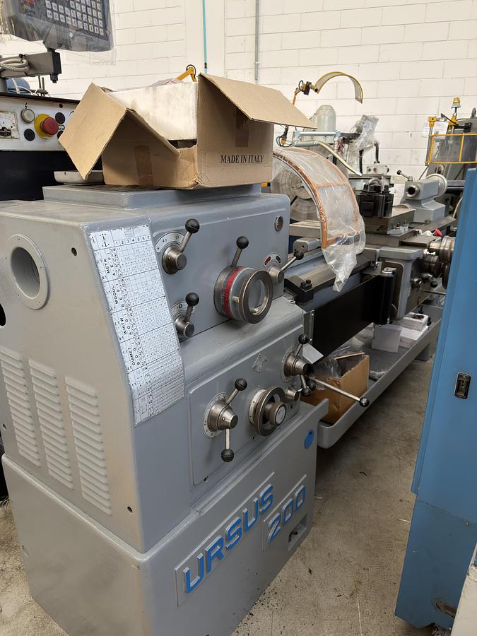 Usato TORNIO CMT URSUS 200 - 200X1500 FORO 55