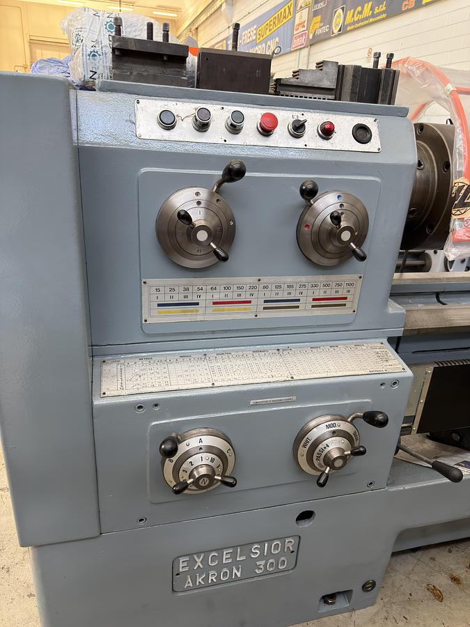 Usato TORNIO EXCELSIOR AKRON 300X2000 FORO 85