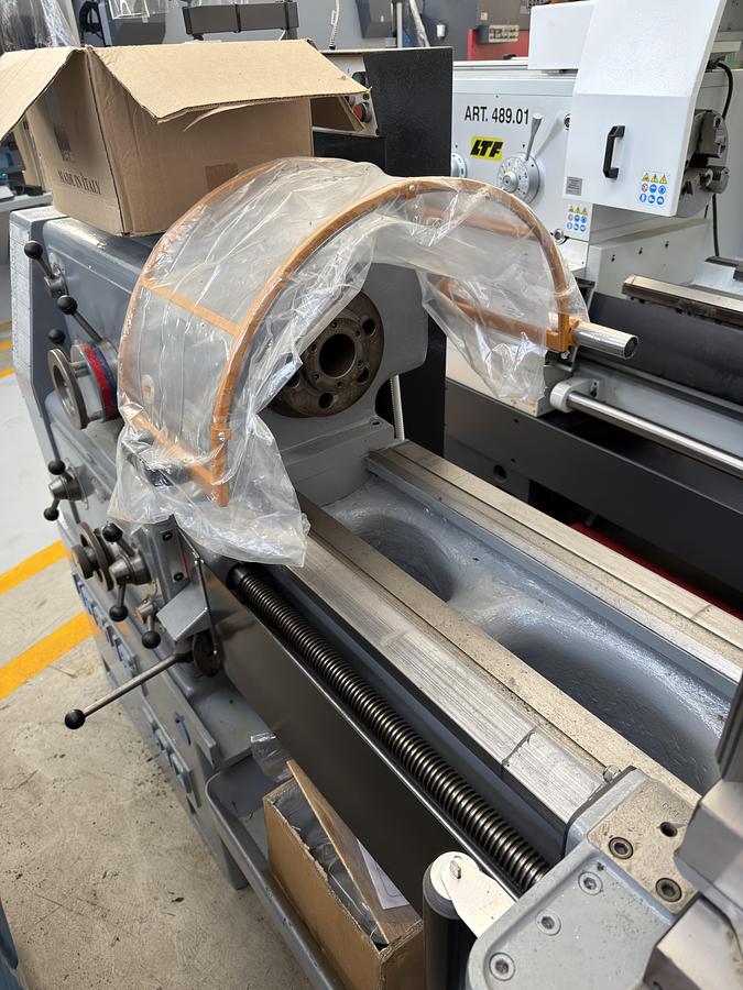Usato TORNIO CMT URSUS 200 - 200X1500 FORO 55