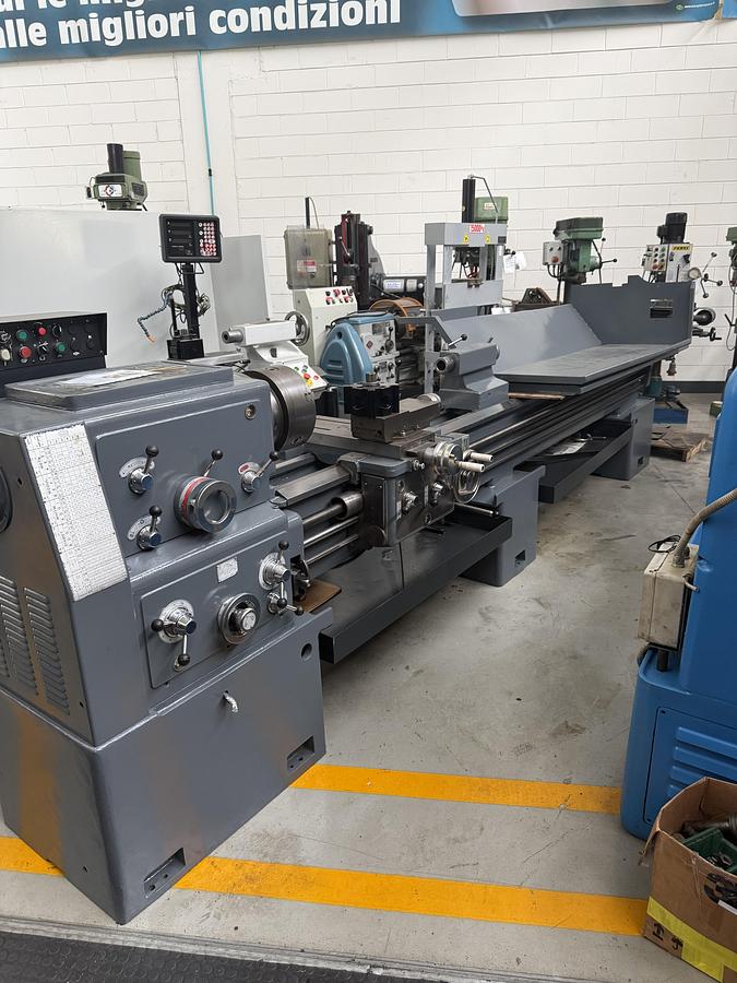 Usato Tornio parallelo usato - CMT URSUS 250x3000 p.b.105