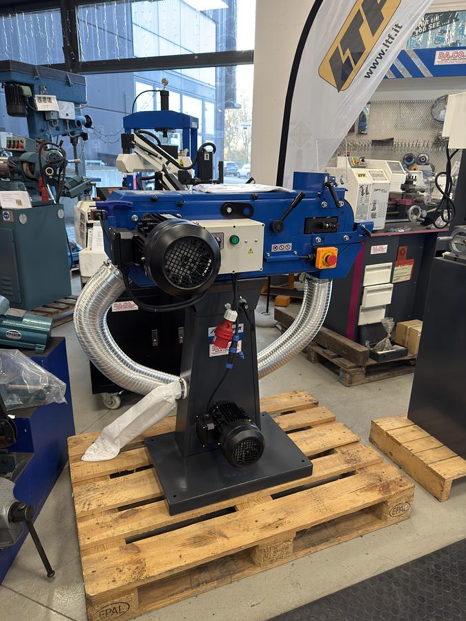 LEVIGATRICE NUOVA A NASTRO 150 MM