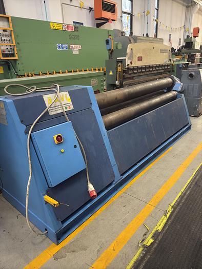 Usato Calandra 3 rulli Davi usata modello MCO 2522 Matricola 9230018 anno 1992