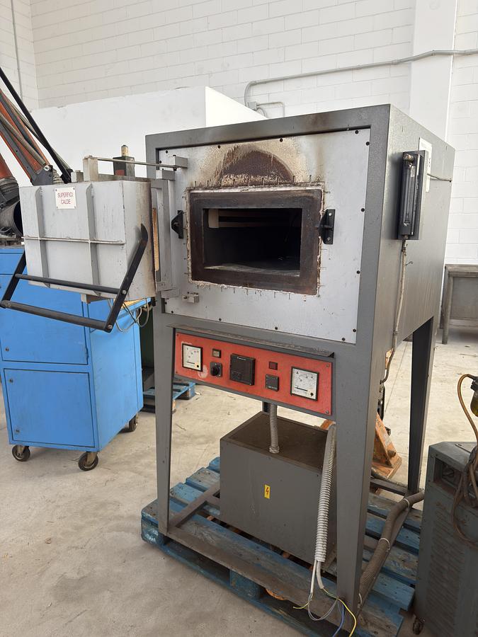 Usato FORNO