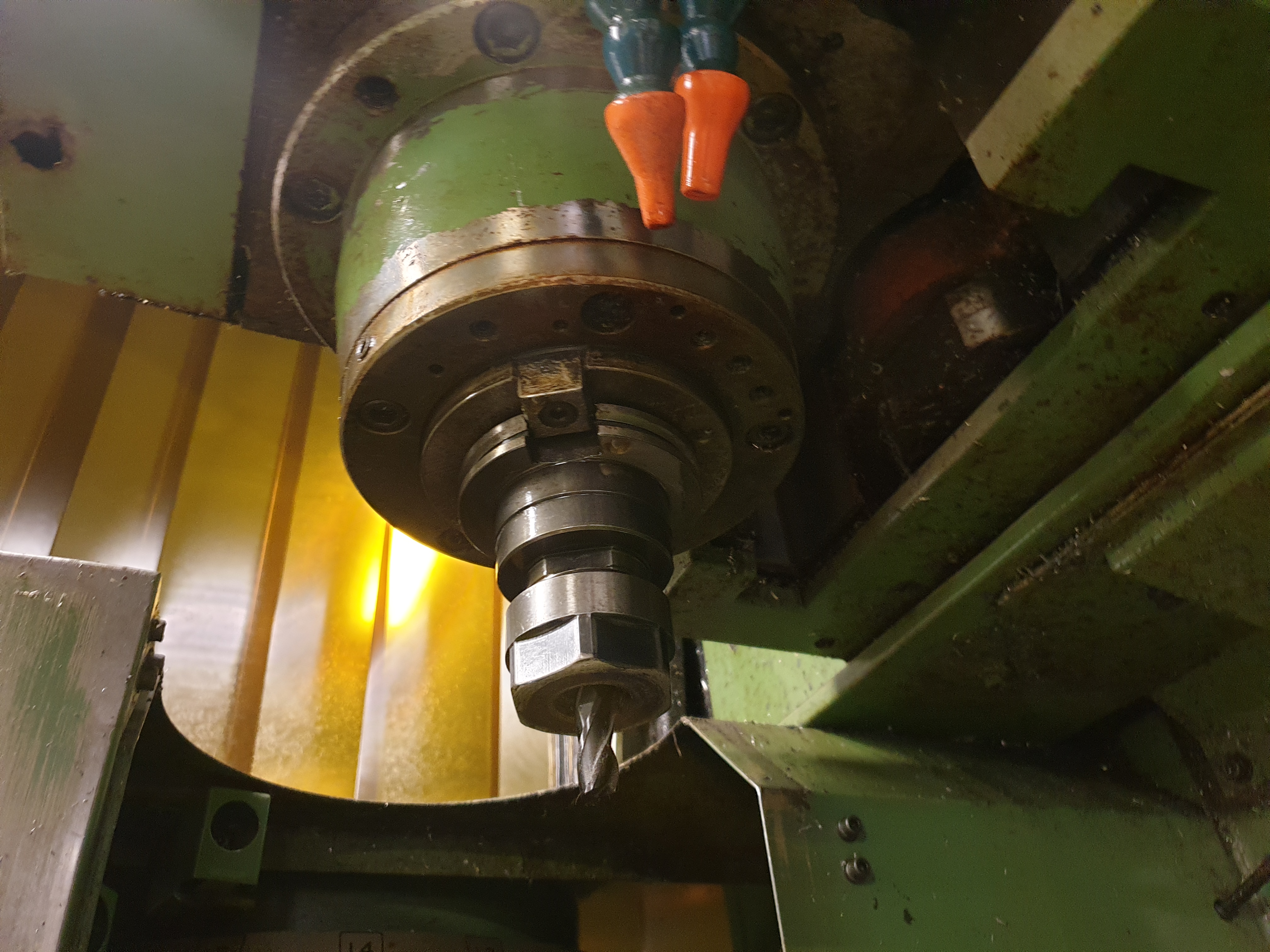 Gebruikt MAZAK VQC 30 / 50B