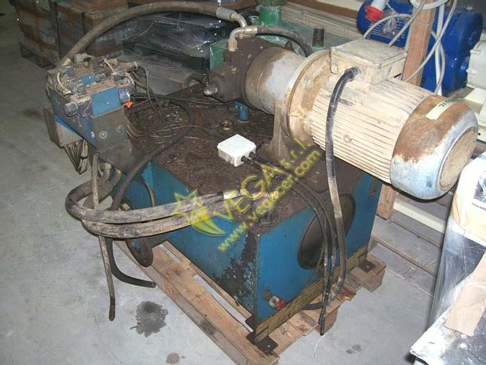 Usato Pressa idraulica LAKER mod. PC 50