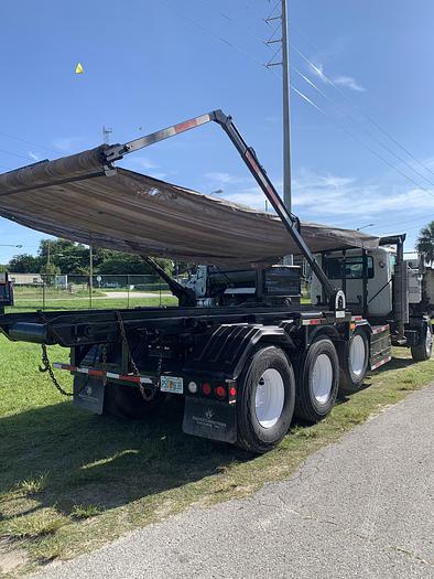 Used 2003 MACK CV 713