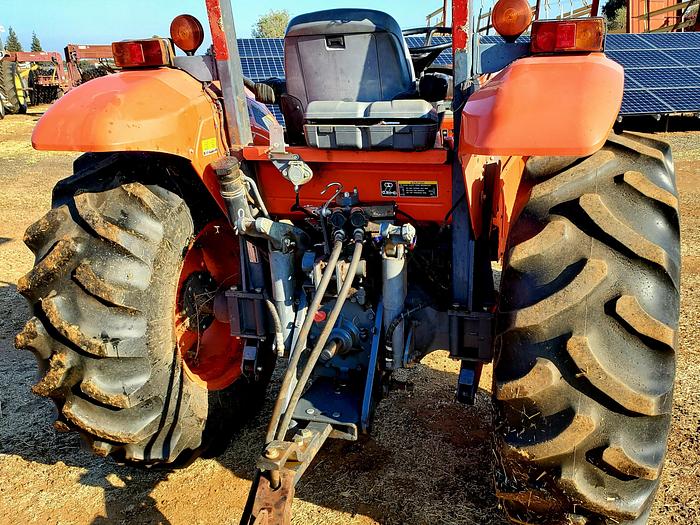 Used 2013 Kubota M7040D Tractor w/ 2400 hrs