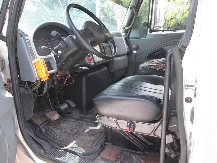 Used 2002 International 4300 Single Axle Dump Truck