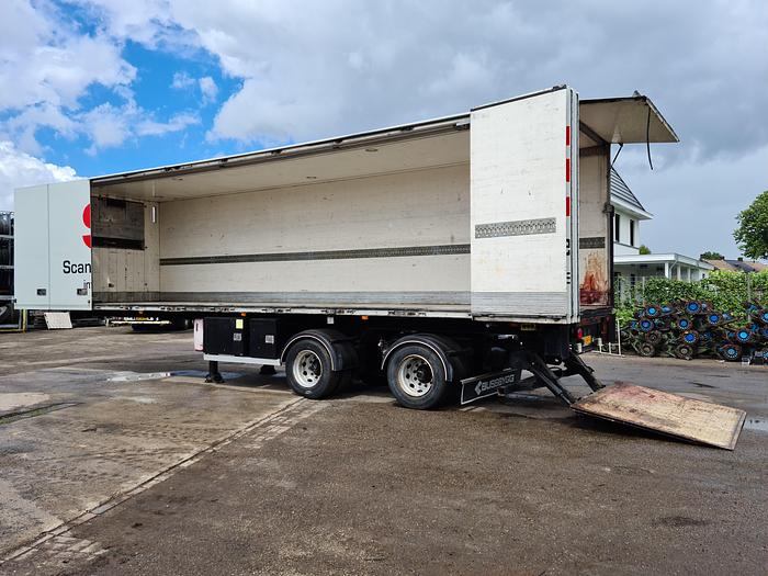 Used 2003 HFR 2 AXLE/ CITY/ FRIDGE TRAILER/ OPEN SIDE/ LOADING LIFT STEERING AXLE FRIDGE UNIT