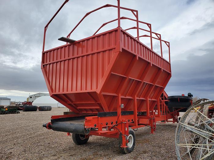 Used 2019 Milestone MS4210 Potato Even Flow